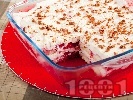Рецепта Бърза торта / сладкиш с бишкоти, ягоди, извара и сирене маскарпоне